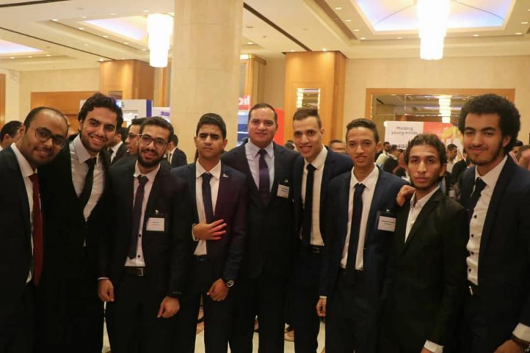 ايناكتس سوهاج تنافس علي الصعود لكأس العالم بحضور رئيس الجامعة