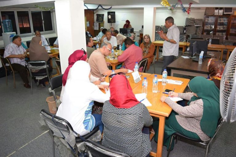 دورات تدريبيه لبناء القيادات الإدارية بجامعة سوهاج