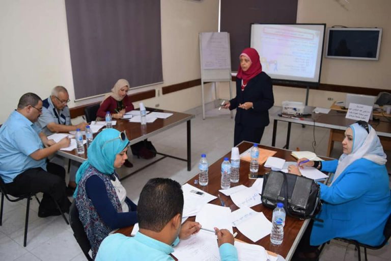توصيف المقررات ورشة عمل بجامعة سوهاج