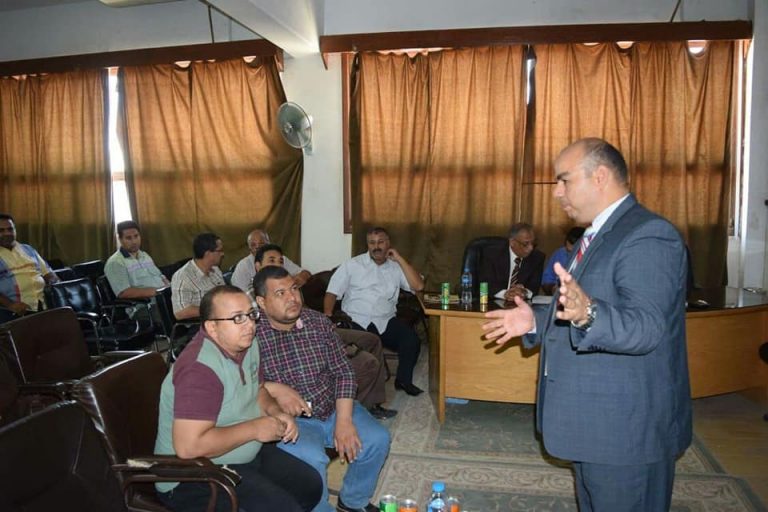 جامعة سوهاج تعقد ورشة عمل حول تفعيل التحصيل الإلكتروني