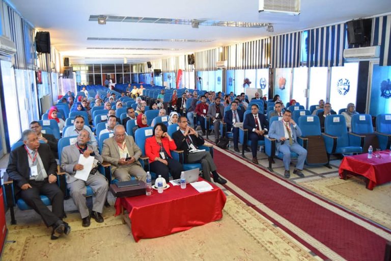 جامعة سوهاج تفتتح الدورة العلمية الثالثة لزراعة القوقعة في صعيد مصر